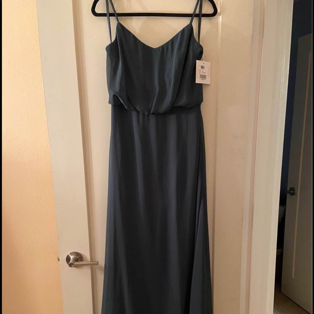 Evening Collective emerald green bridesmaid dress, new with tags!!
